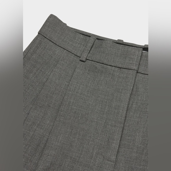 Aritzia Babaton Grey Gray High Waisted Rise Wide Leg Pleated Pants w/ Belt Loops - Picture 11 of 16